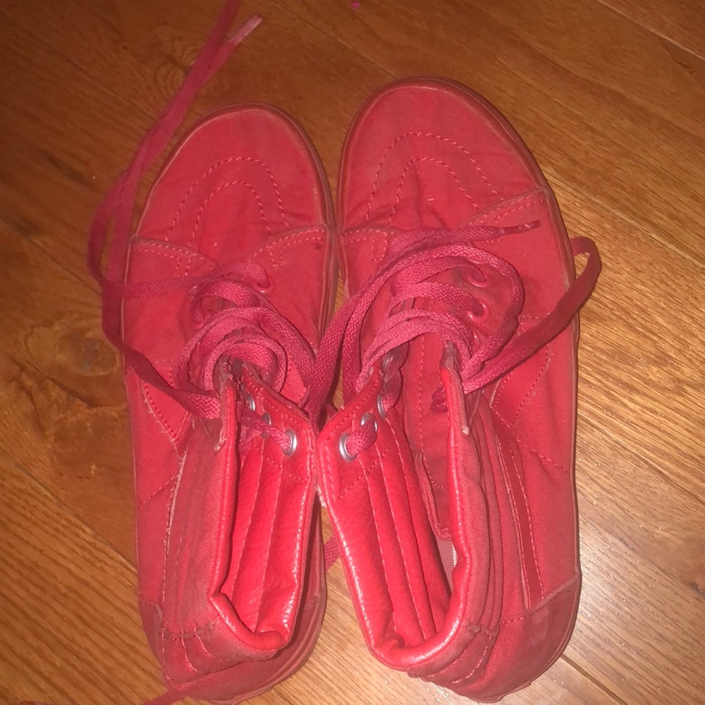 Vans - Picture 3 of 3
